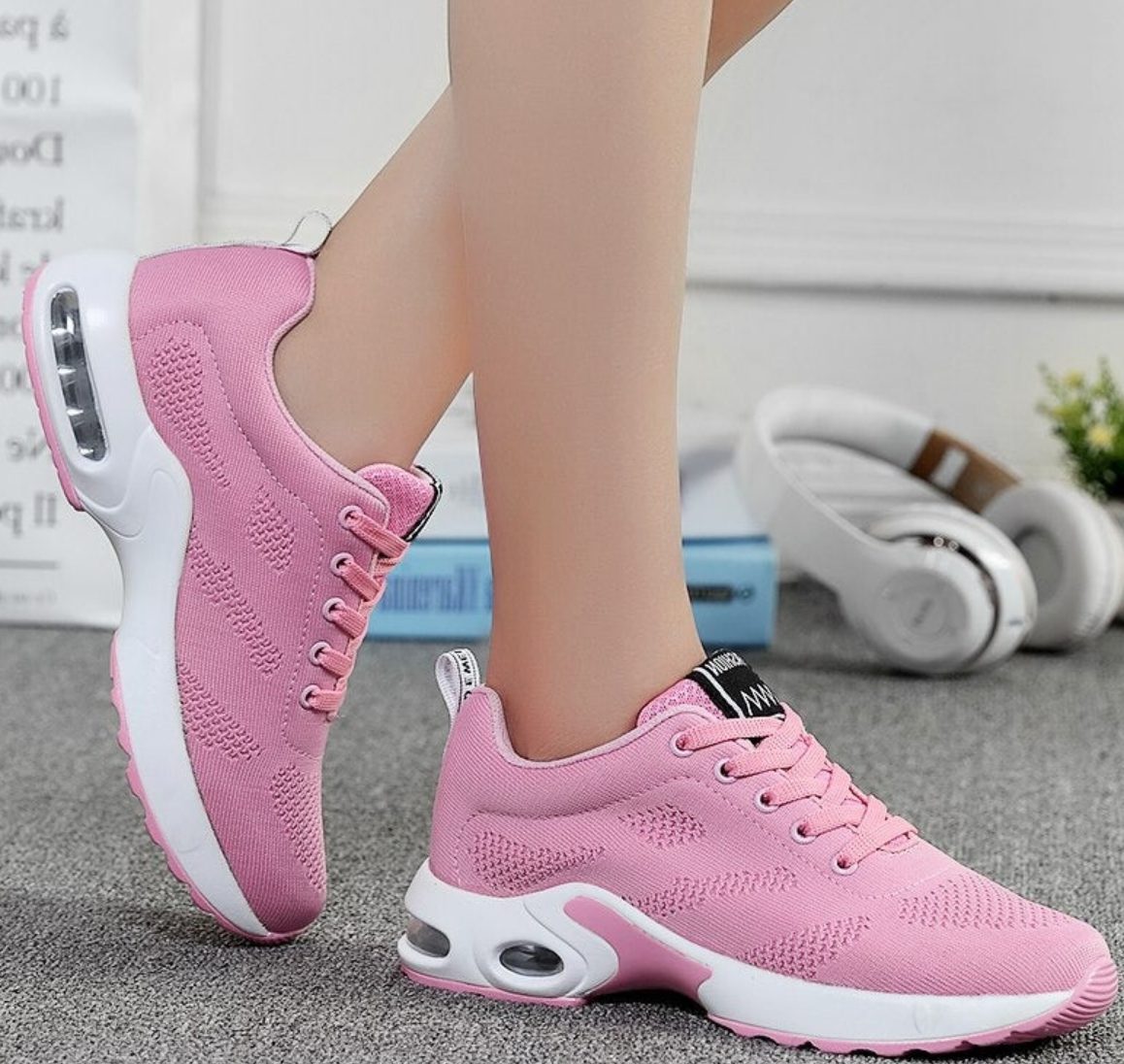 Damen Laufschuhe mit Schnürung und Netzgewebe - Rosa