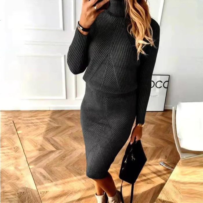 Damen Strickkleid mit Langen Ärmeln und Rundhals - Schwarz