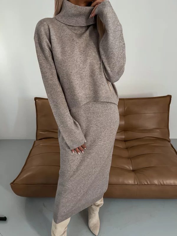 Damen Midikleid mit Rollkragen und Kurzen Ärmeln - View 5