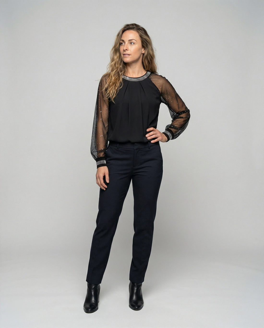 Bluse mit Transparenten Ärmeln und Strassbesatz für Damen