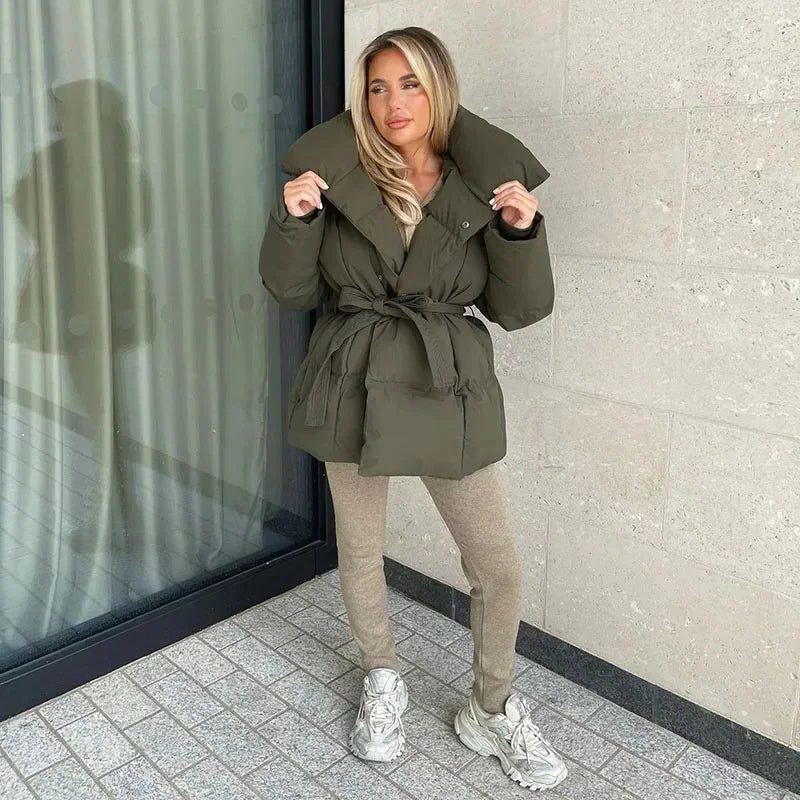 Damen Kurze Steppjacke mit Stehkragen und Taillierten Bund - Dunkelgrün