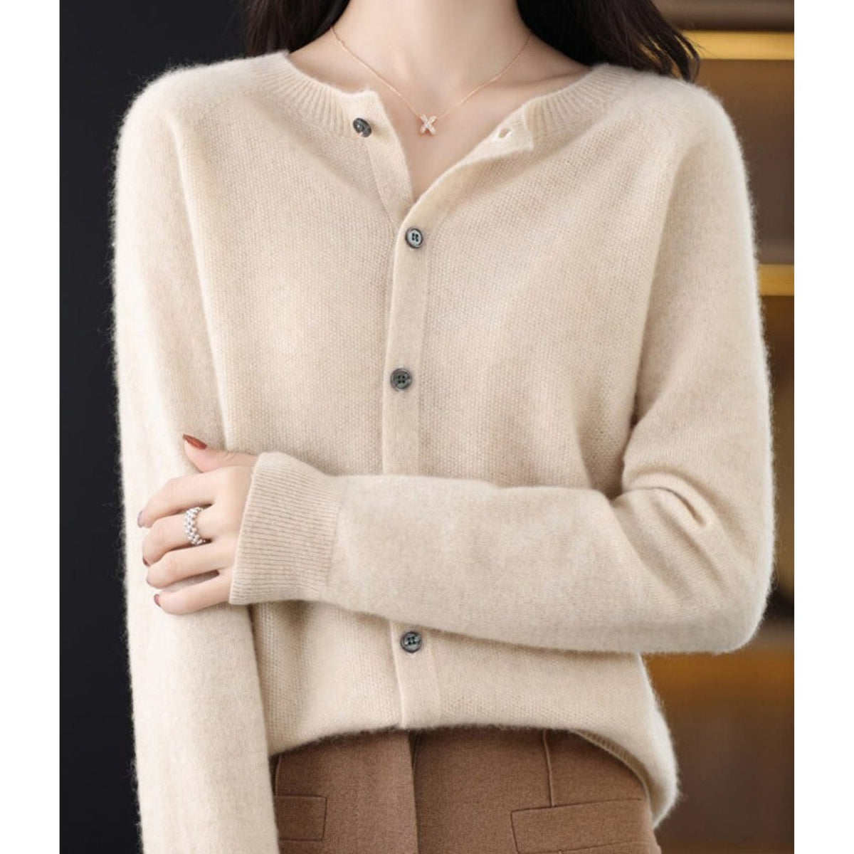 Damen Cardigan mit Knopfleiste und Rundhals - Khaki