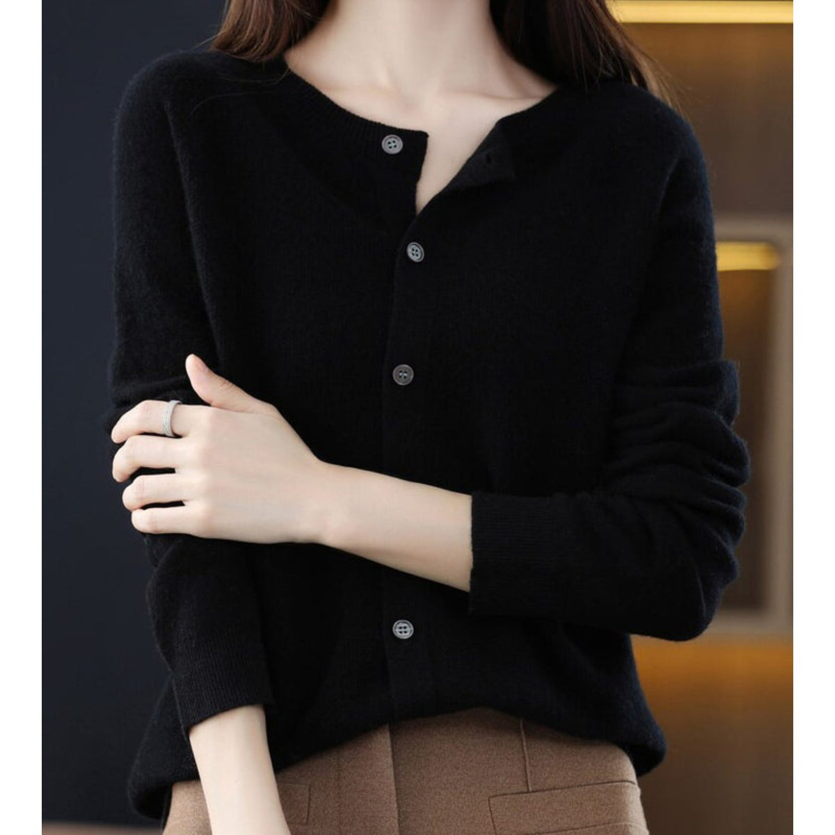 Damen Cardigan mit Knopfleiste und Rundhals - Schwarz