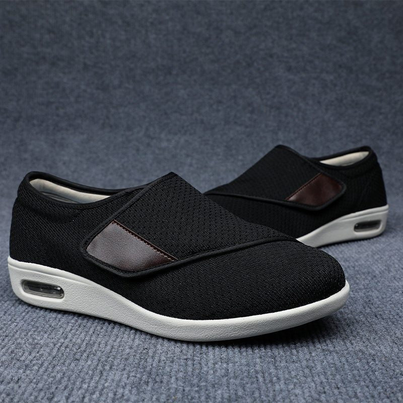 Unisex Mesh-Slip-On Sneaker mit Weiter Zehenpartie - Schwarz
