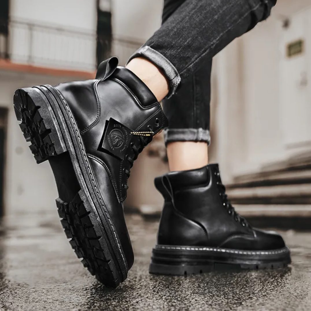 Herren Schnürstiefel mit Profilsohle und Hohem Schaft - View 3
