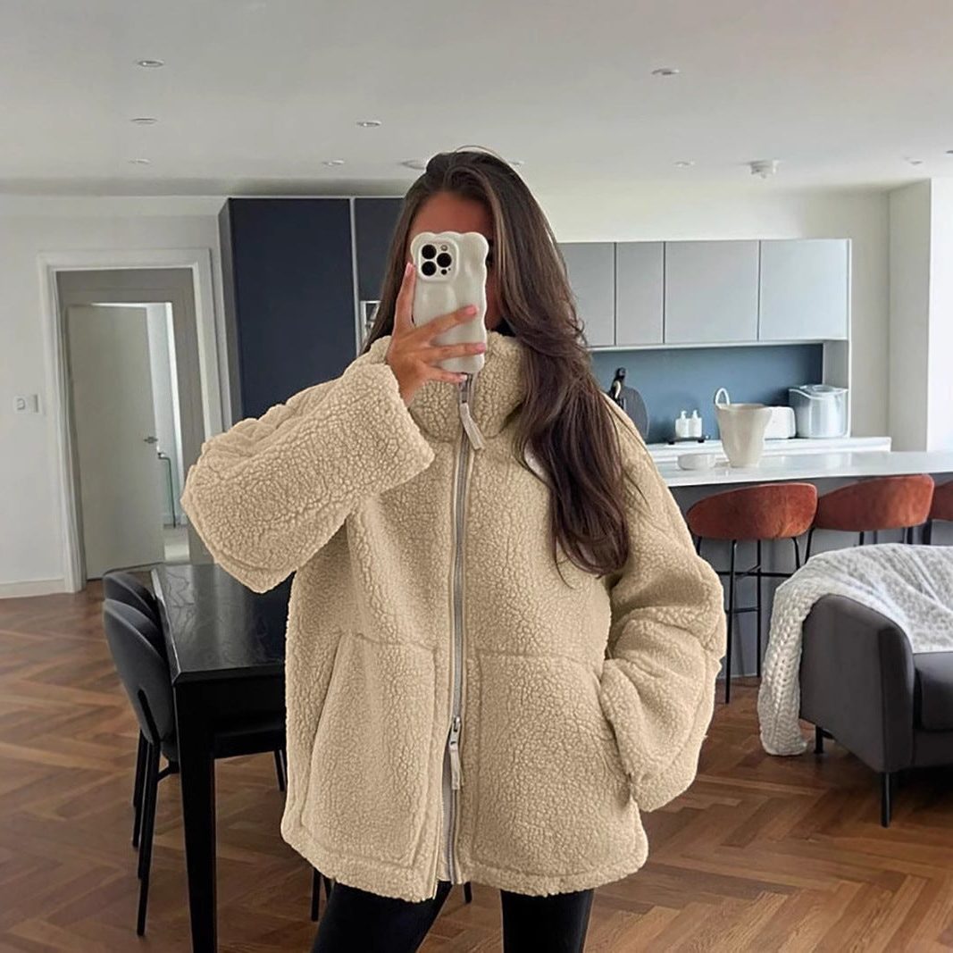 Damen Oversized Fleecejacke mit Stehkragen und Reissverschluss