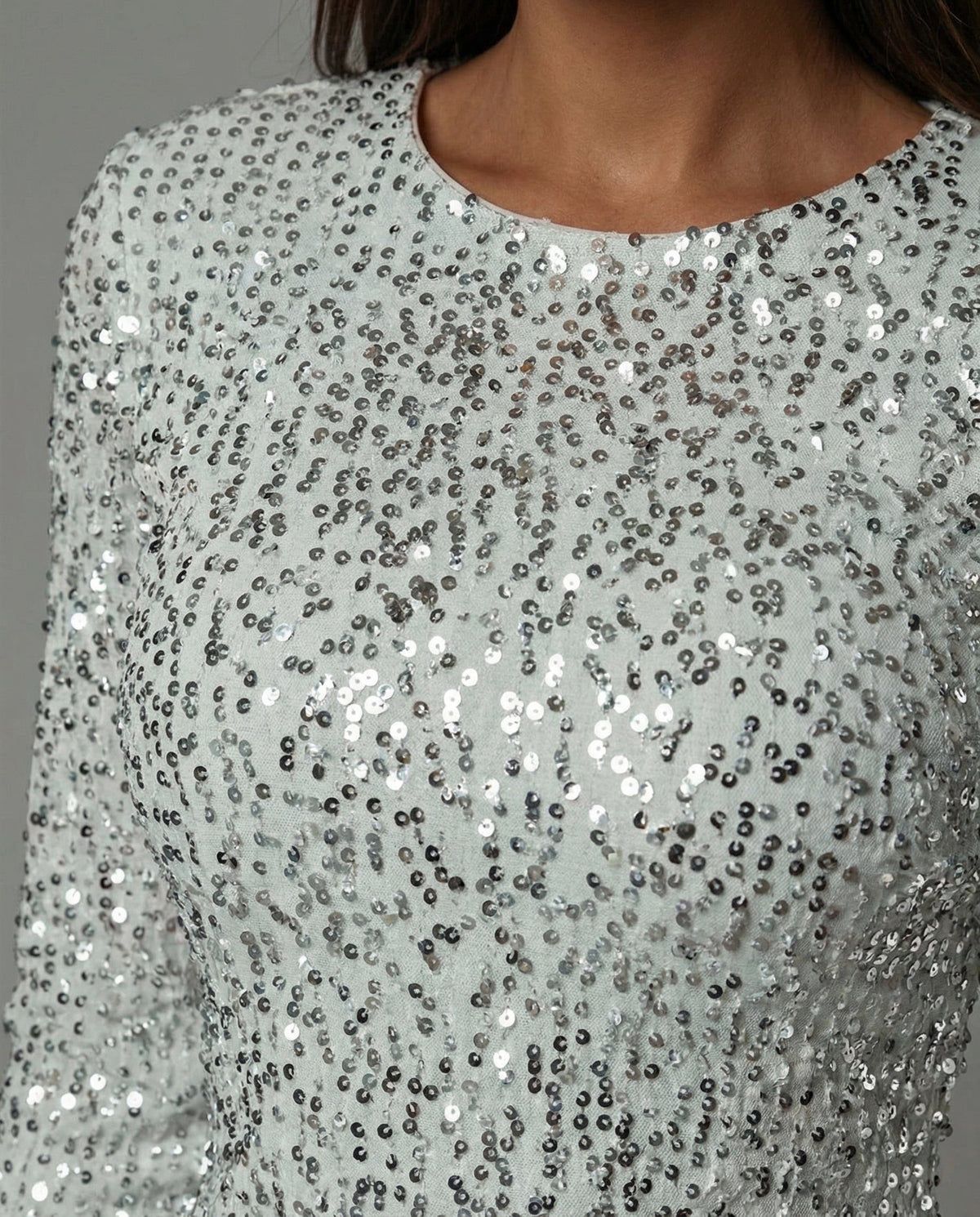 Damen Pailletten-Minikleid mit Lange Ärmel und Offener Rückseite - View 5
