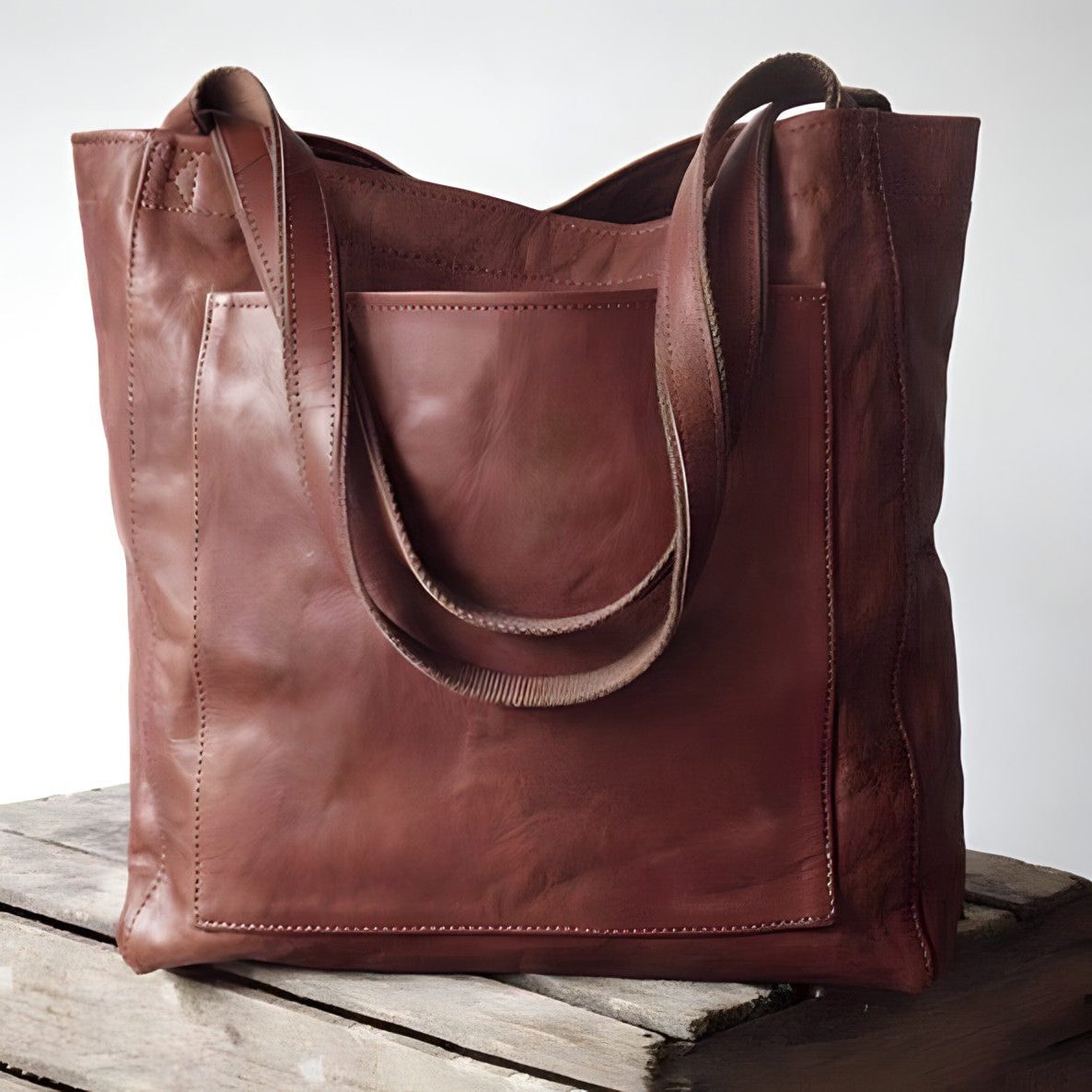 Damen Ledertasche mit Henkel Handgearbeitet - Dunkelbraun