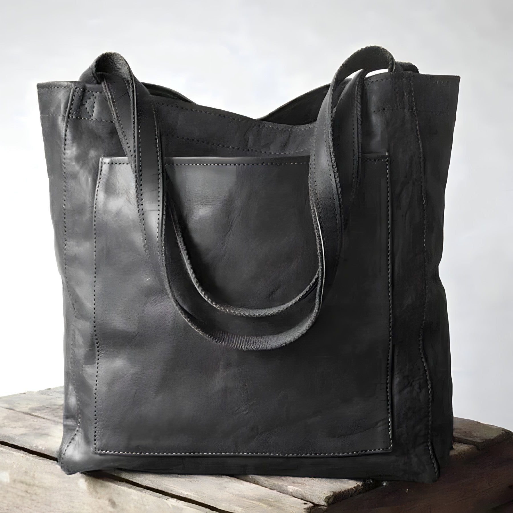 Damen Ledertasche mit Henkel Handgearbeitet - Schwarz