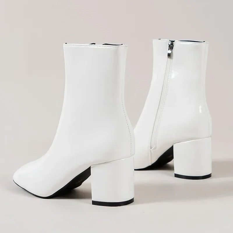 Damen Stiefeletten mit Spitzer Zehenpartie und Blockabsatz - View 3